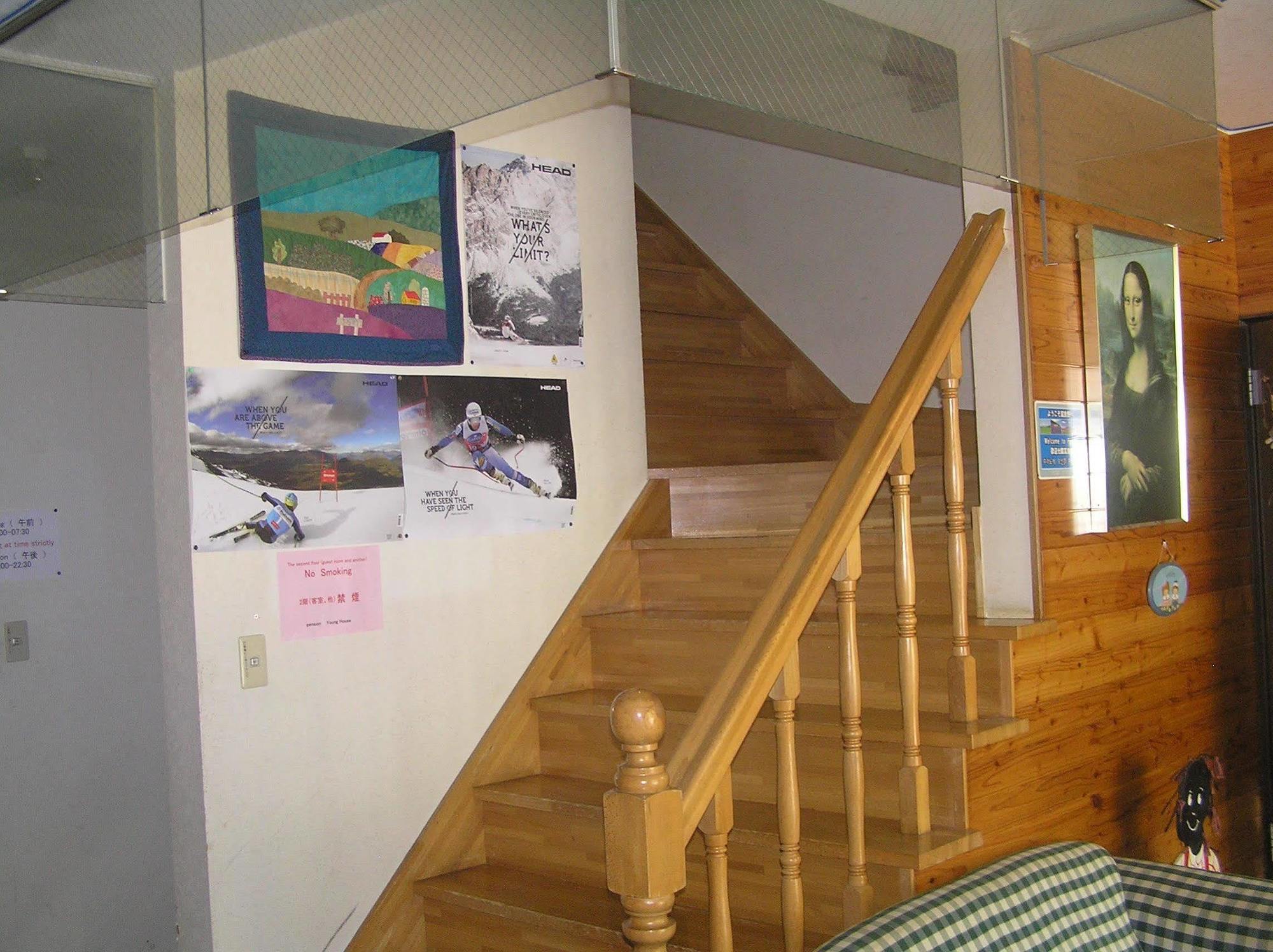 Pension Young House Фурано Экстерьер фото